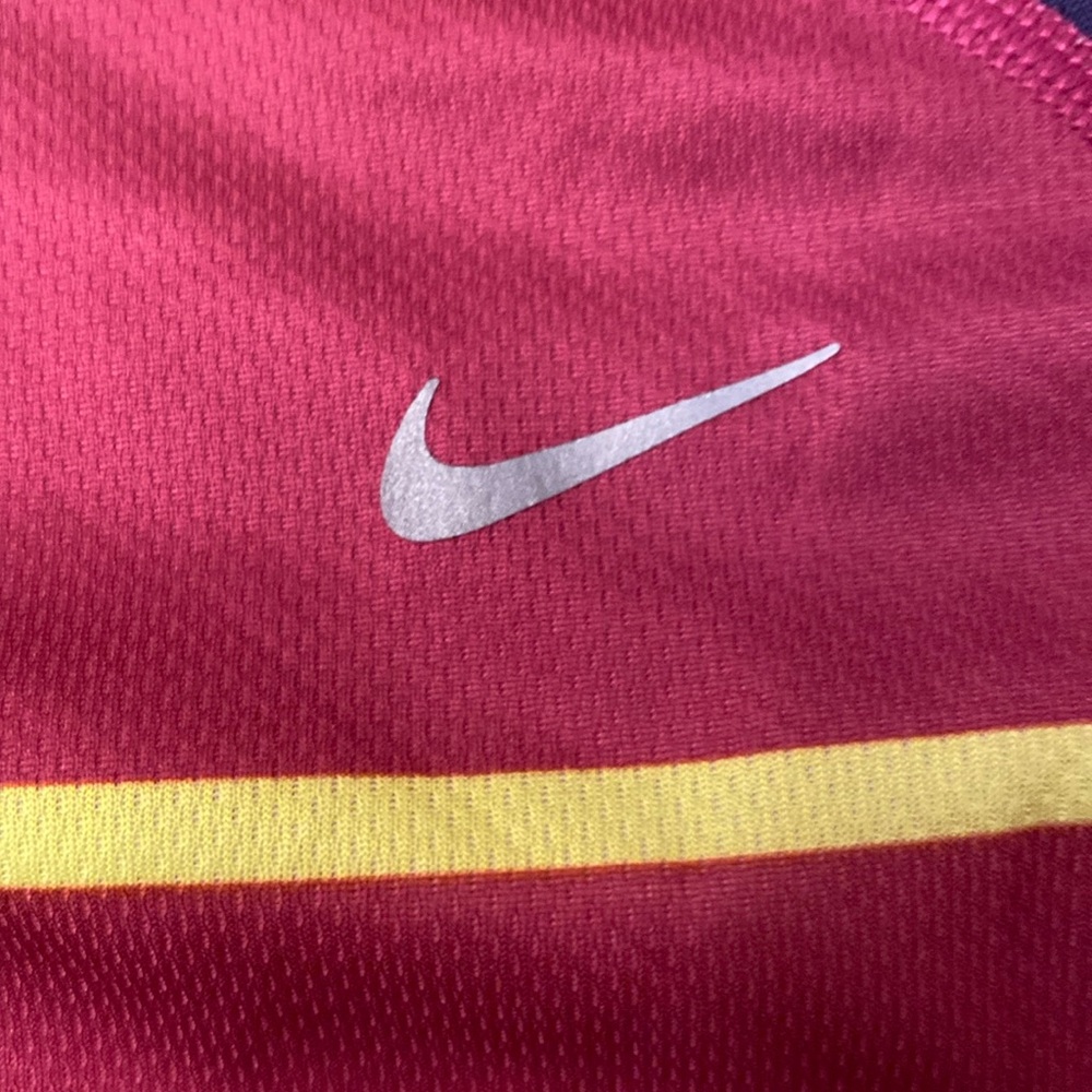Nike Dri-Fit long sleeve top NWT size M - Picture 3 of 4